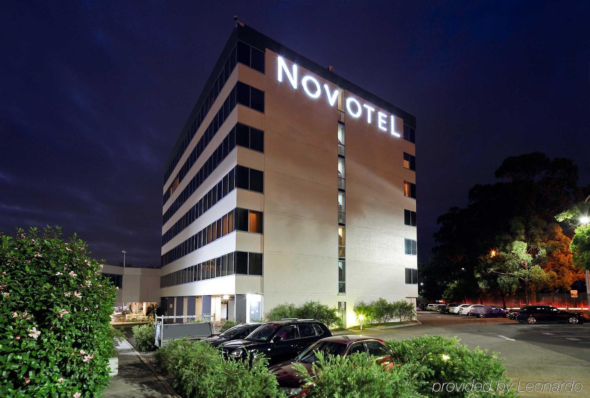 Novotel Sydney West Hq Rooty Hill Exterior foto